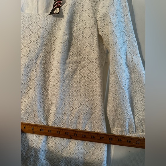 TRINA TURK Sz 6 NWT RARE! White Eyelet Lace Lined Sheath Dress 3/4 Button Sleeve - Picture 8 of 12